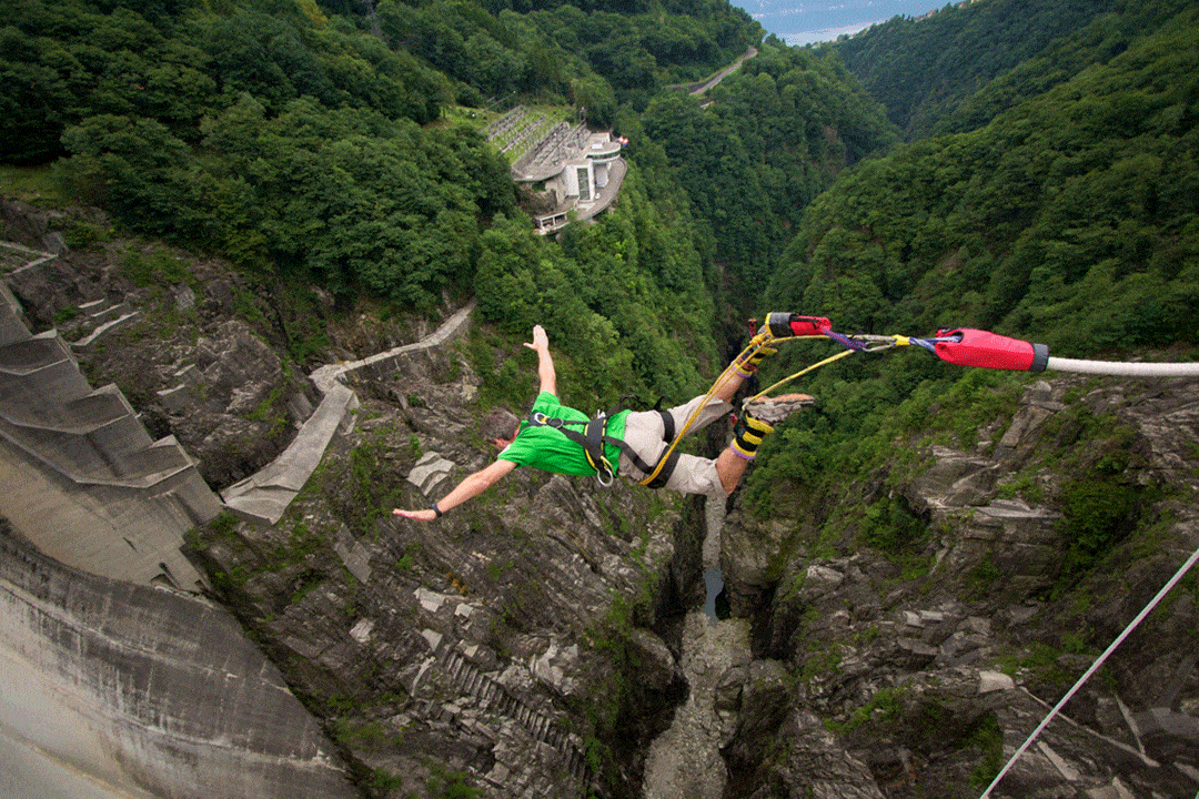 Sport estremi bungee jumping