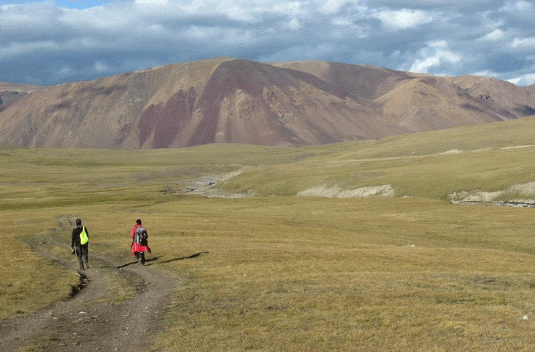 Simona di Fringe in Travel: montagna, alpinismo e running | Mongolia Trekking
